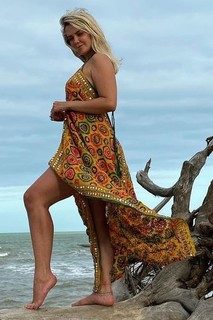 Marcela McGowan feet photo 8