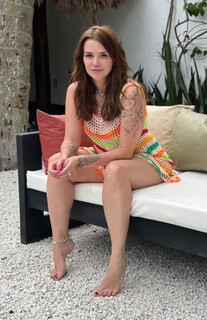 Marcela McGowan feet photo 12