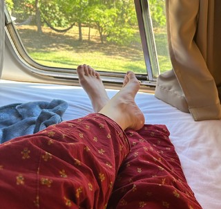 Marcela McGowan feet photo 4