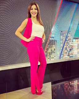 Marcela Pagano feet photo 4