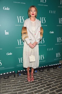 Marcelina Zawadzka feet photo thumbnail