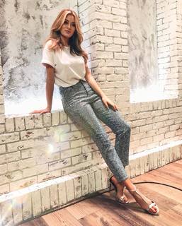 Marcelina Zawadzka feet photo thumbnail