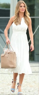 Marcelina Zawadzka feet photo thumbnail