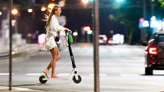 Marcelina Zawadzka feet photo thumbnail