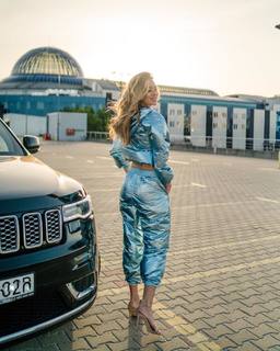 Marcelina Zawadzka feet photo thumbnail