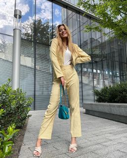 Marcelina Zawadzka feet photo thumbnail