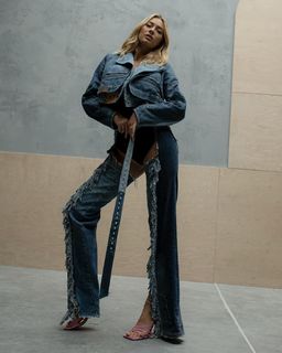 Marcelina Zawadzka feet photo thumbnail