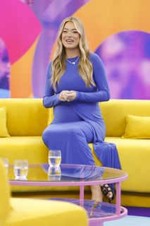 Marcelina Zawadzka feet photo thumbnail