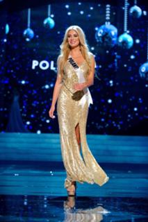 Marcelina Zawadzka feet photo thumbnail