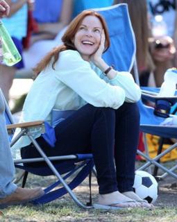 Marcia Cross feet photo thumbnail