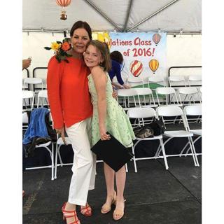 Marcia Gay Harden feet photo thumbnail