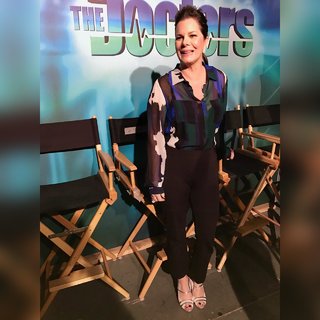 Marcia Gay Harden feet photo thumbnail