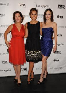 Marcia Gay Harden feet photo thumbnail