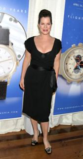 Marcia Gay Harden feet photo thumbnail