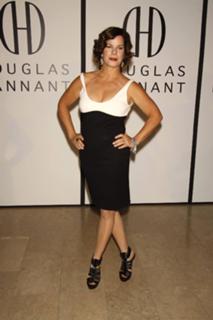 Marcia Gay Harden feet photo thumbnail