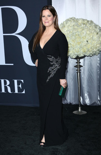 Marcia Gay Harden feet photo thumbnail