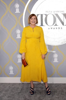 Mare Winningham feet photo 4