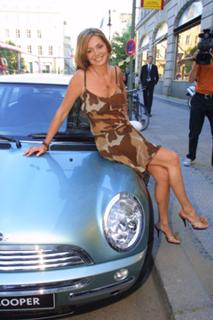 Maren Gilzer feet photo 4
