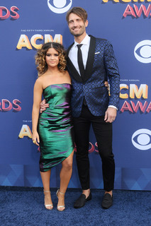 Maren Morris feet photo thumbnail