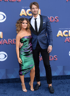 Maren Morris feet photo thumbnail