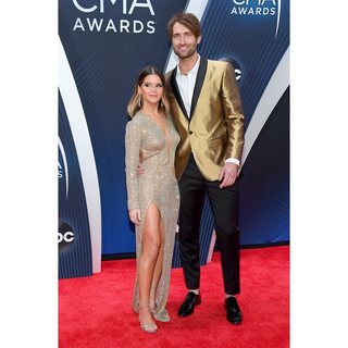 Maren Morris feet photo thumbnail