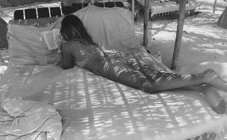 Maren Morris feet photo thumbnail