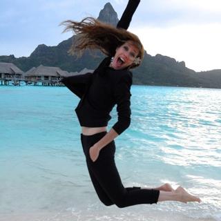 Mareva Galanter feet photo 8