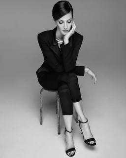 Mareva Galanter feet photo 9
