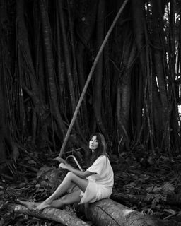 Mareva Galanter feet photo 7