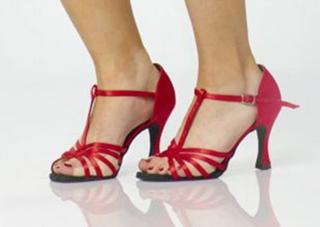 Margaret Cho feet photo 2