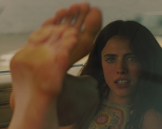 Margaret Qualley feet photo thumbnail