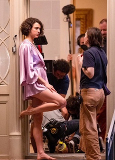 Margaret Qualley feet photo thumbnail