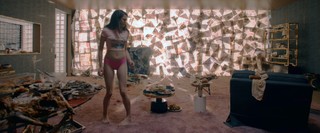 Margaret Qualley feet photo thumbnail