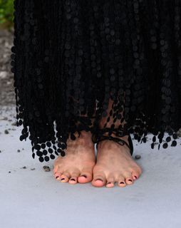 Margaret Qualley feet photo 20