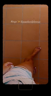 Margarida Corceiro feet photo thumbnail