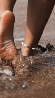 Margarida Corceiro feet photo thumbnail