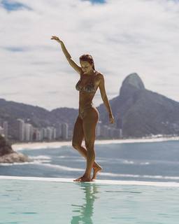 Margarida Corceiro feet photo thumbnail