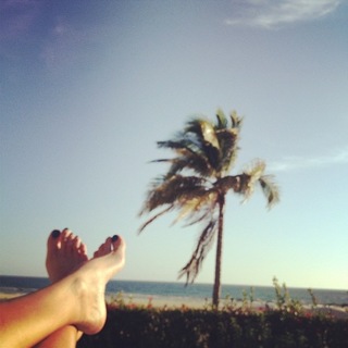 Margarita Muñoz feet photo 12