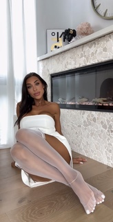 Margarita Smith feet photo thumbnail