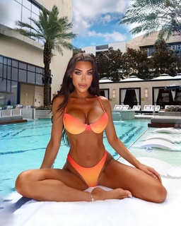 Margarita Smith feet photo thumbnail