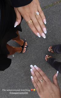Margarita Smith feet photo thumbnail