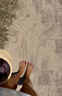 Margarita Smith feet photo thumbnail