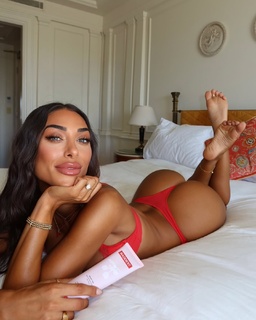 Margarita Smith feet photo thumbnail