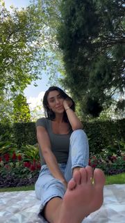 Margarita Smith feet photo thumbnail