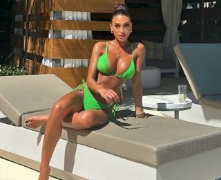 Margarita Smith feet photo thumbnail