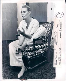 Margaux Hemingway feet photo 1