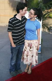 Margo Harshman feet photo thumbnail