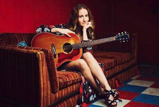 Margo Price feet photo 2