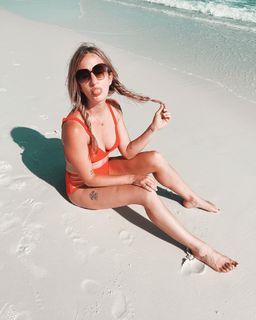 Margo Price feet photo 6