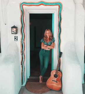 Margo Price feet photo 5